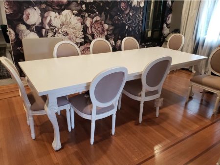 Hearst Dining Table in Gloss White Fashion