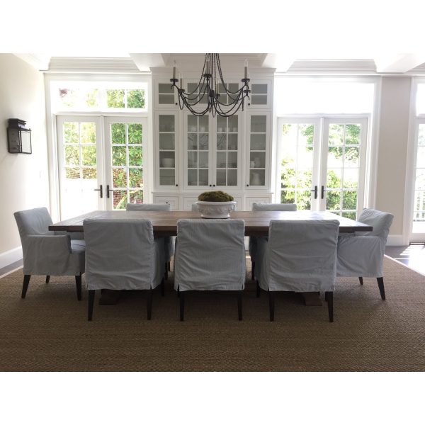 Casual Country Style Dining Room For Sale